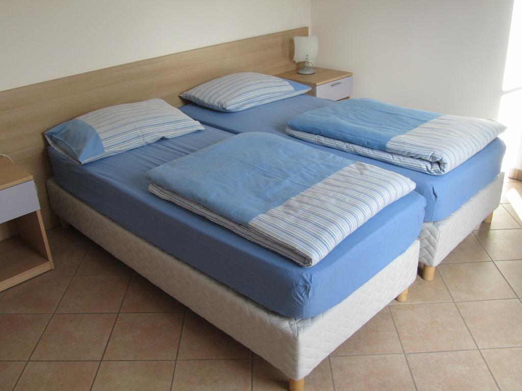 Apartamento La Pezina Livigno Habitación foto